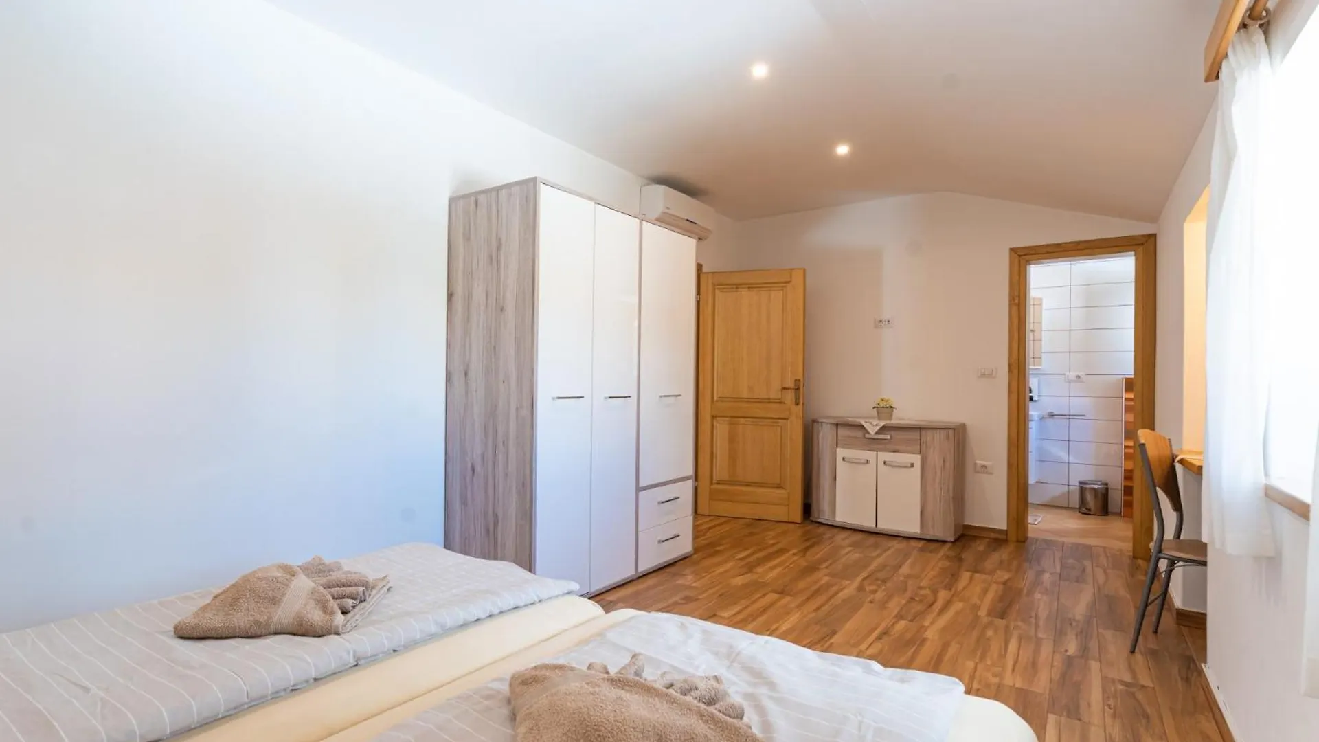 Villa Rina In Barat - Haus Fuer 6-7 Personen Kanfanar Kroatien