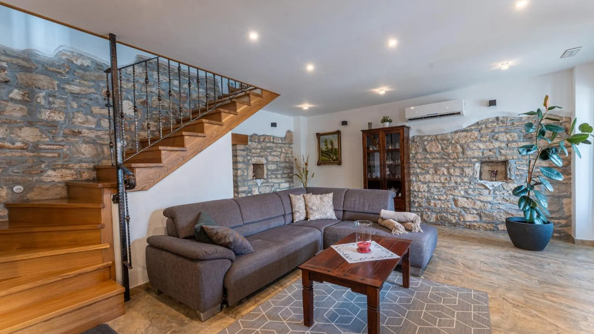 Villa Rina In Barat - Haus Fuer 6-7 Personen Kanfanar